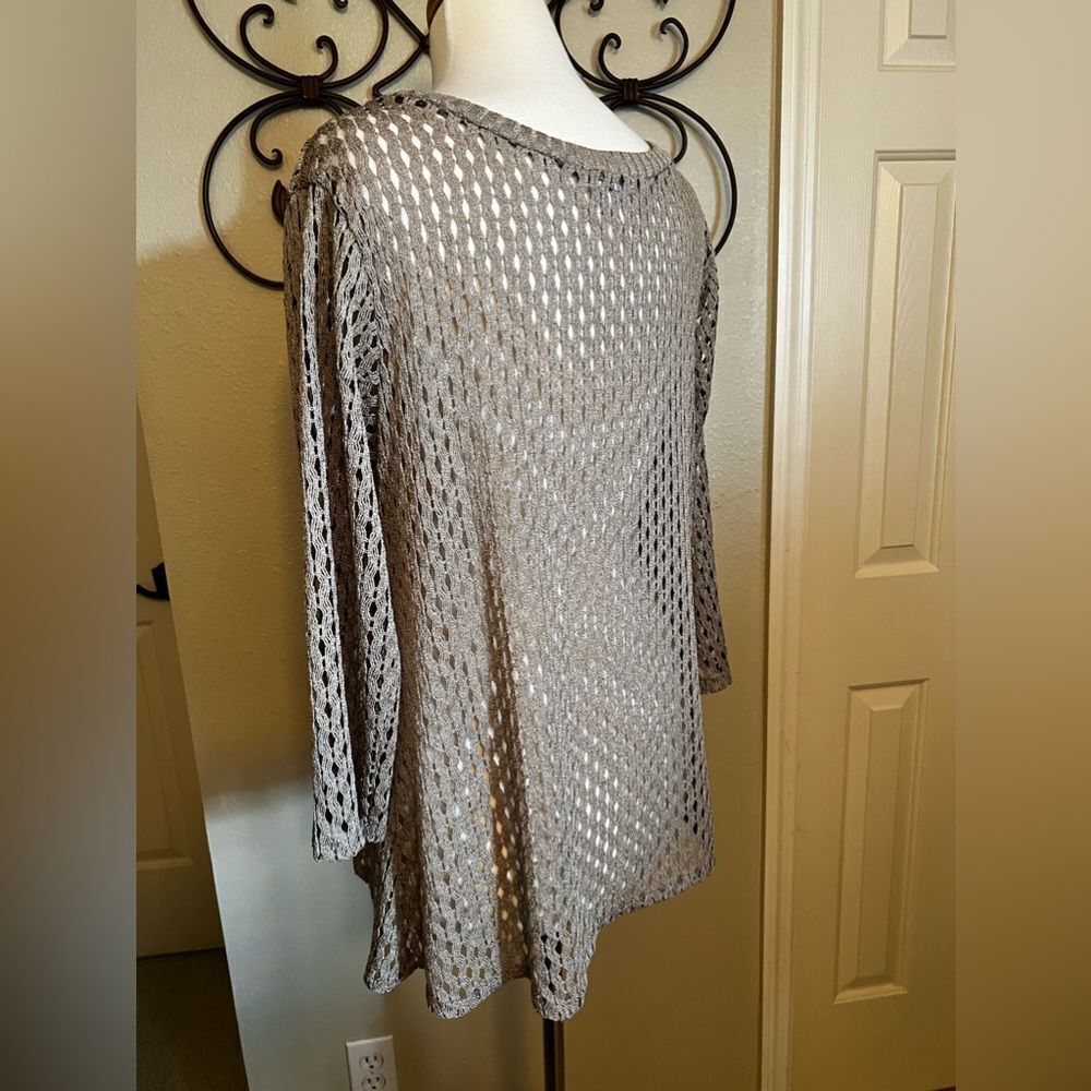 Alexis Open knit sweater size Large - Picture 5 of 7